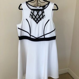 18 Black and White short sleeveless dress.